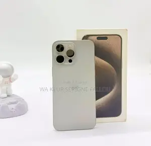 Nouveau Apple iPhone 15 Pro Max 512 GB Blanc