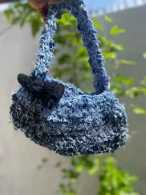 Vêtements Et Sacs