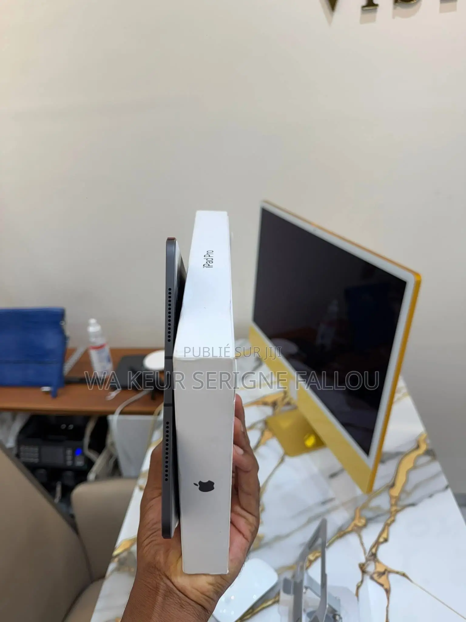 Nouveau Apple iPad Pro 2 TB Rouge