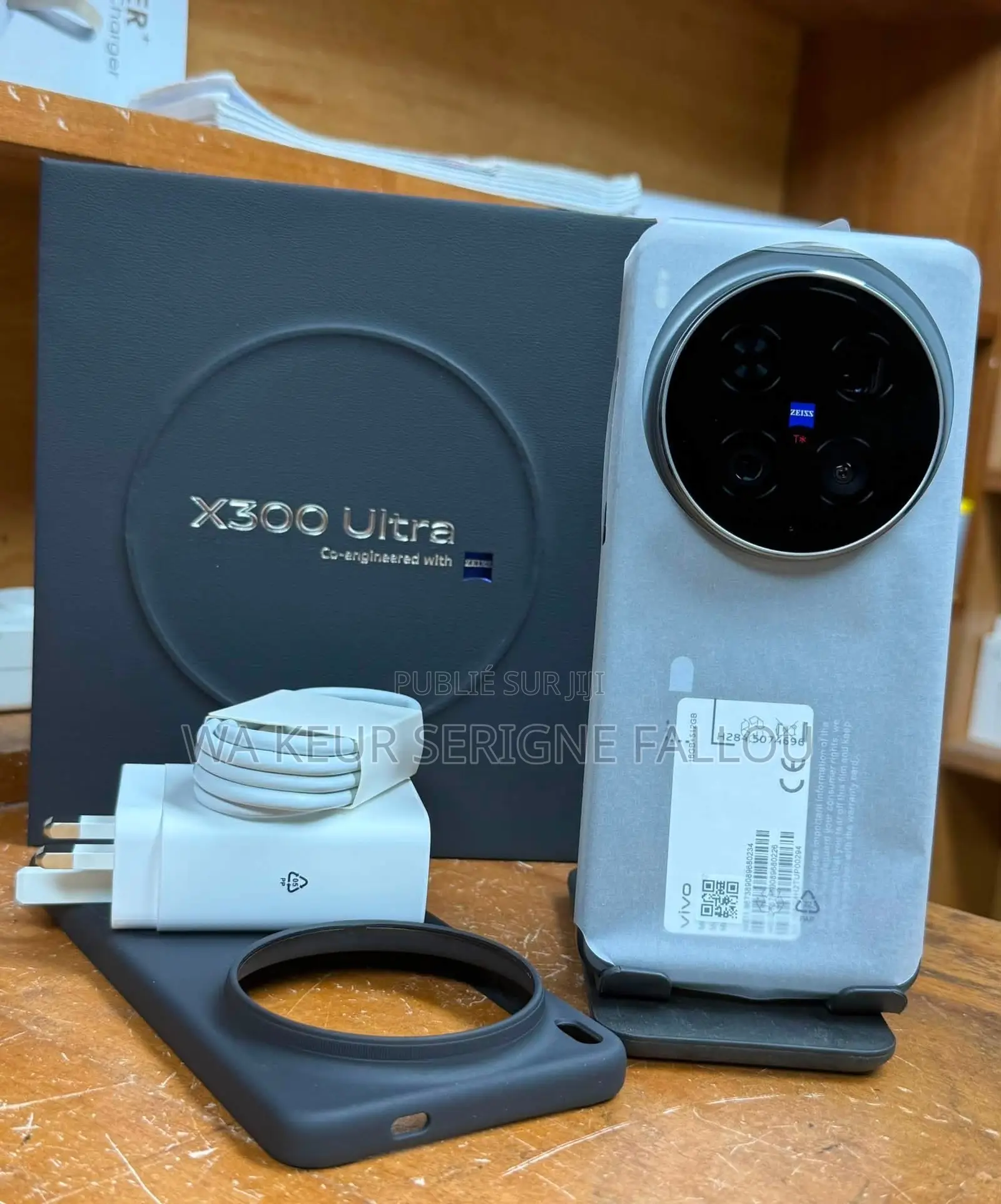 Nouveau Vivo X300 Ultra 1 TB Noir