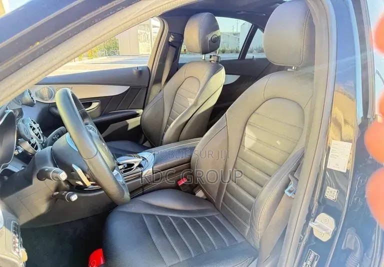 Mercedes-Benz C300 2014 Noir