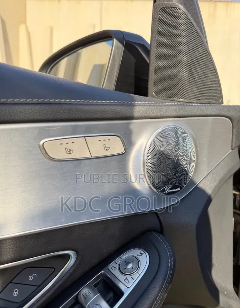 Mercedes-Benz C300 2014 Noir