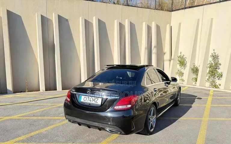 Mercedes-Benz C300 2014 Noir