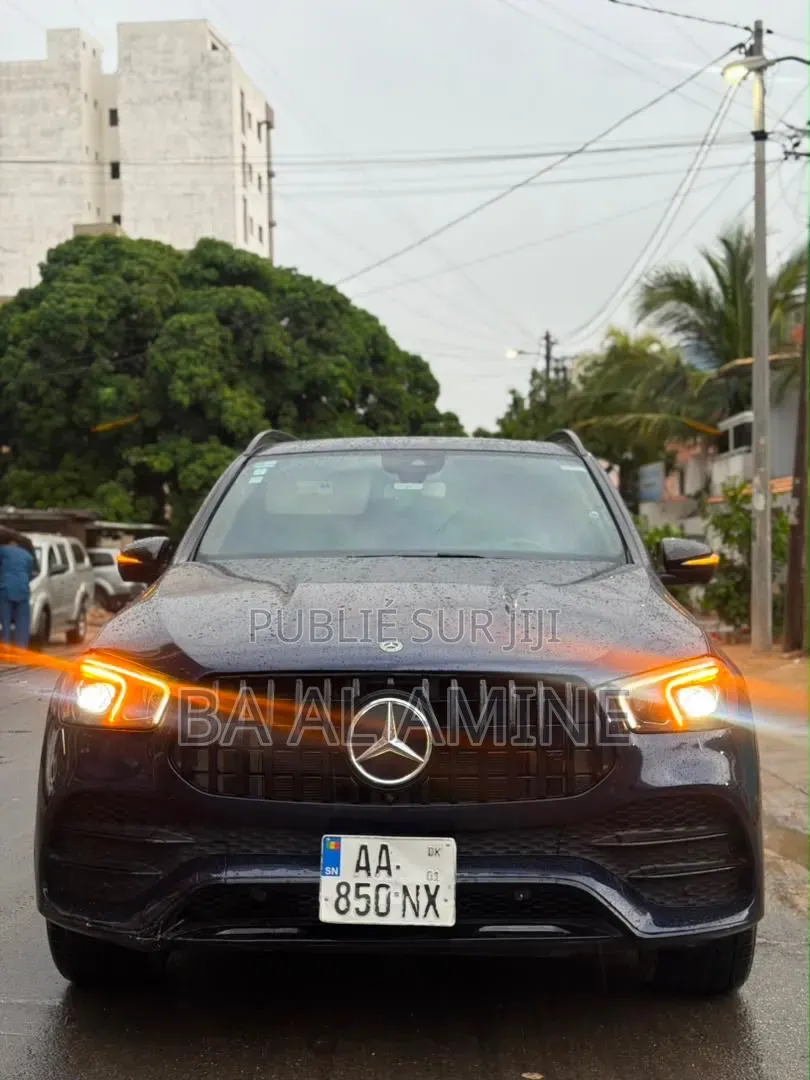Mercedes-Benz GLE-Class 2020 Bleu