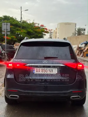 Mercedes-Benz GLE-Class 2020 Bleu