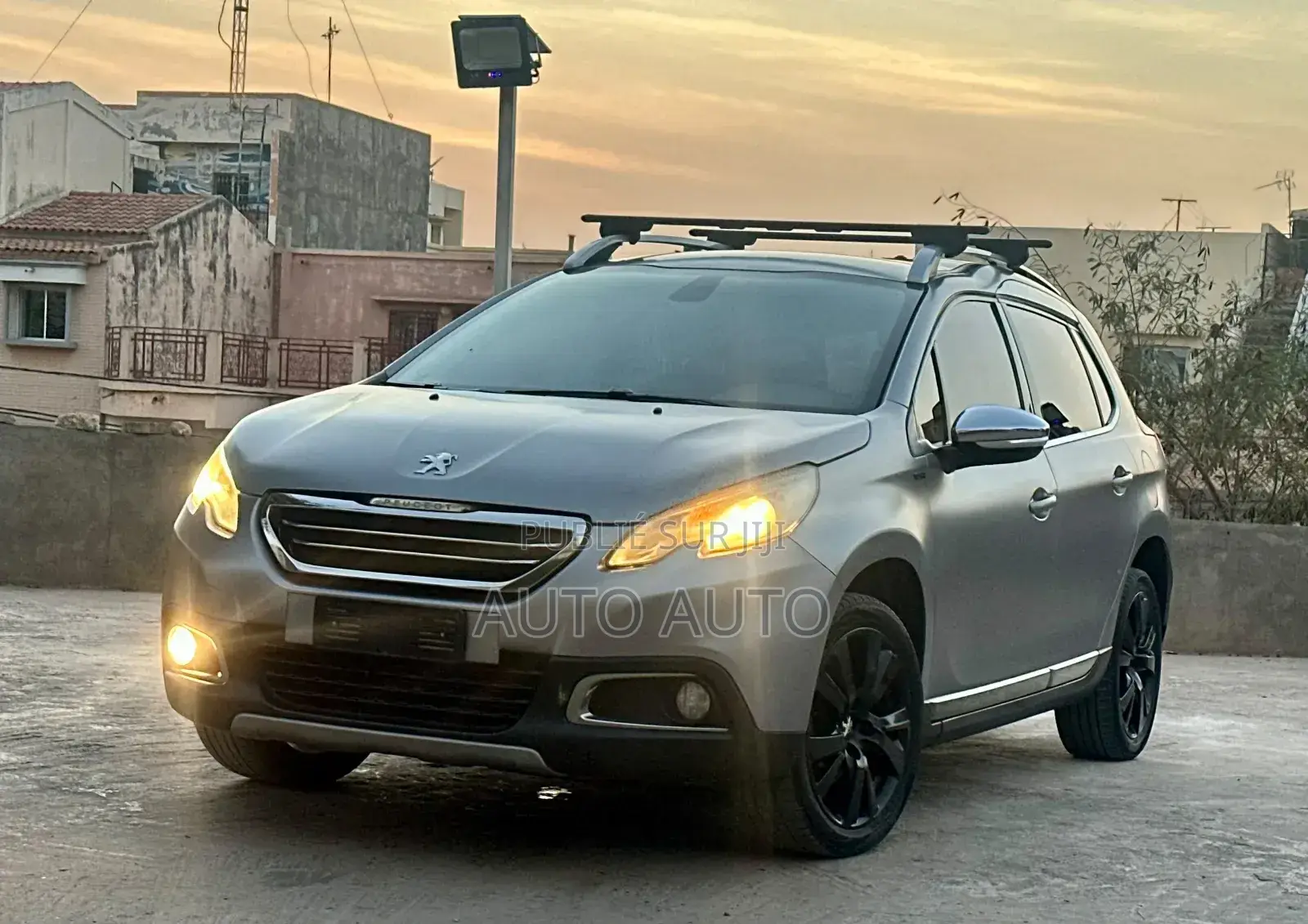 Peugeot 2008 2017 Gris