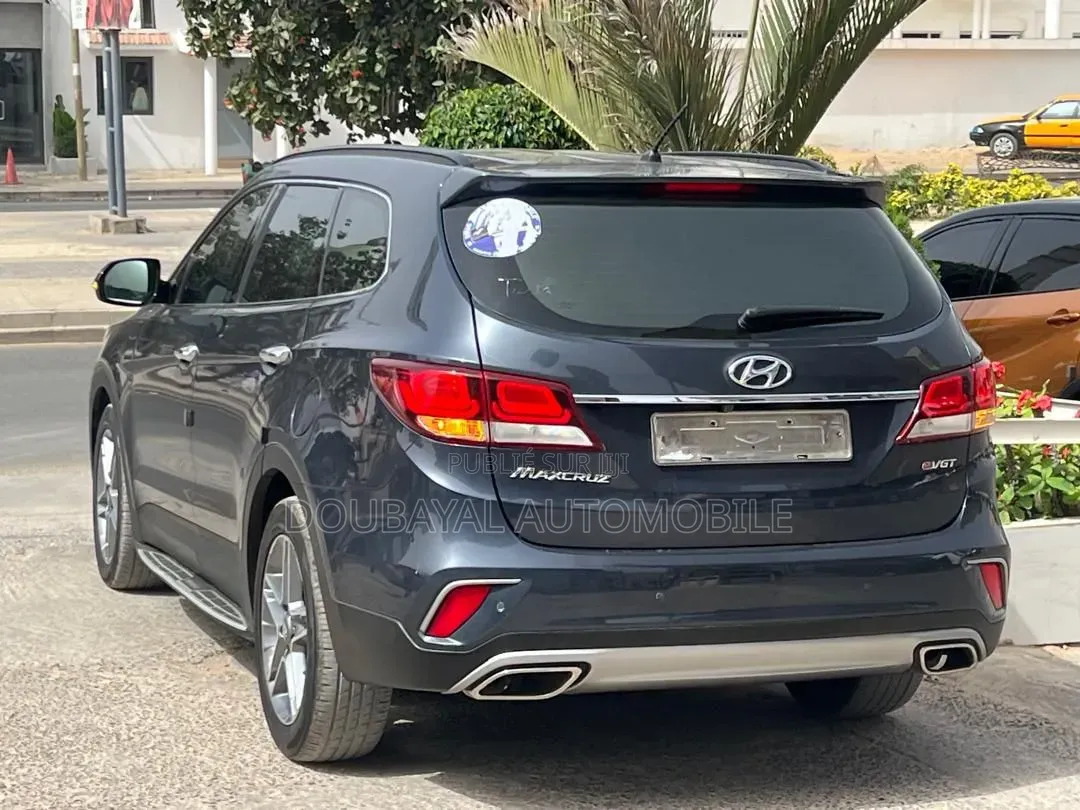 Hyundai Santa Fe 2017 Gris