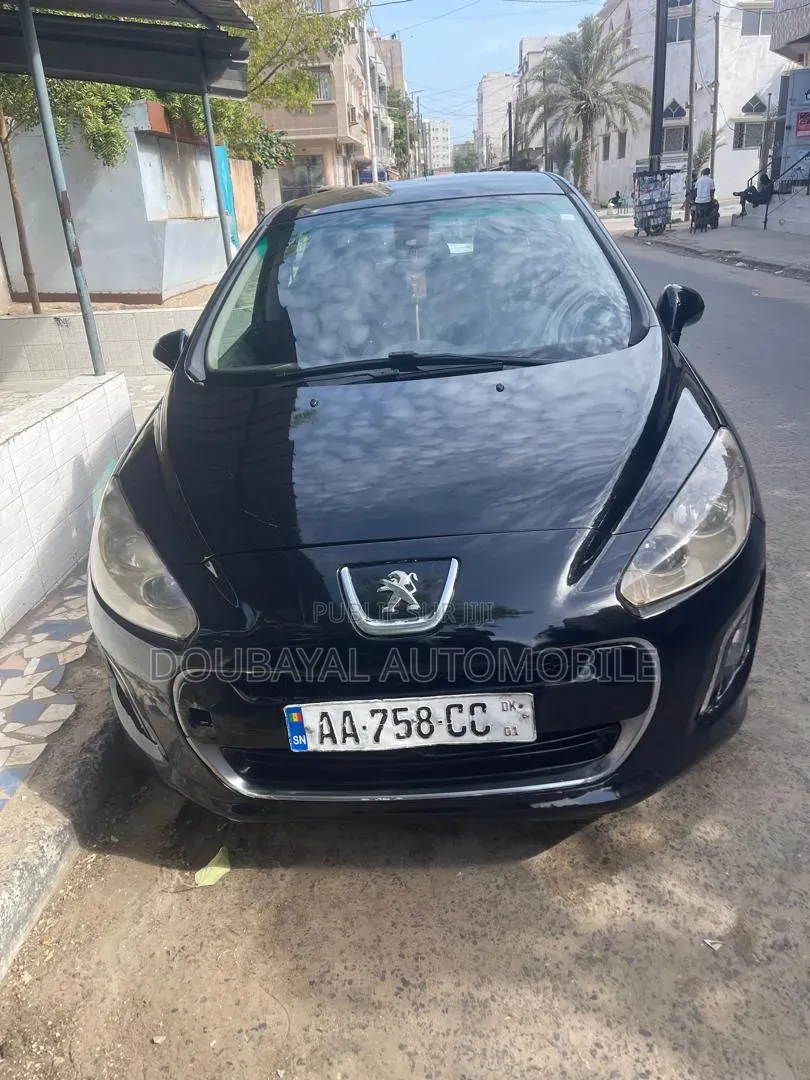 Peugeot 308 2013 Noir Mat