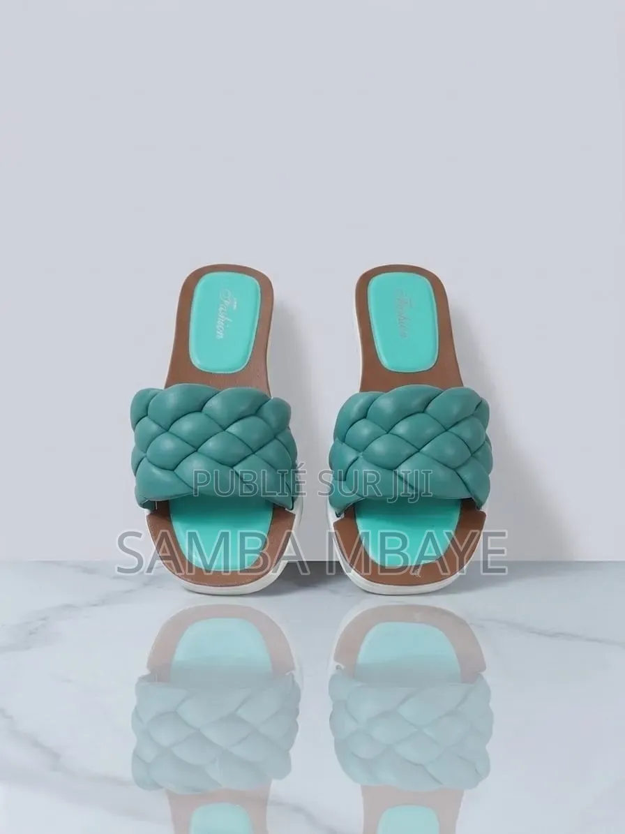 Je Vends Des Chaussures Très Confortables Et À Un Bon Prix