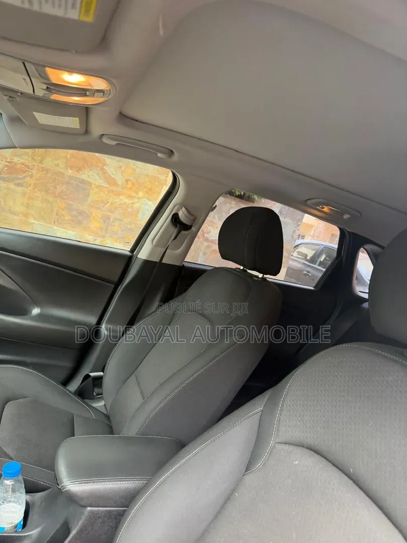 Hyundai Elantra 2018 Gris
