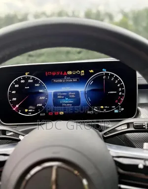 Mercedes-Benz C300 2024 Noir