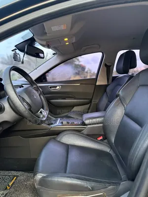 Renault Samsung SM6 2017 Noir Mat
