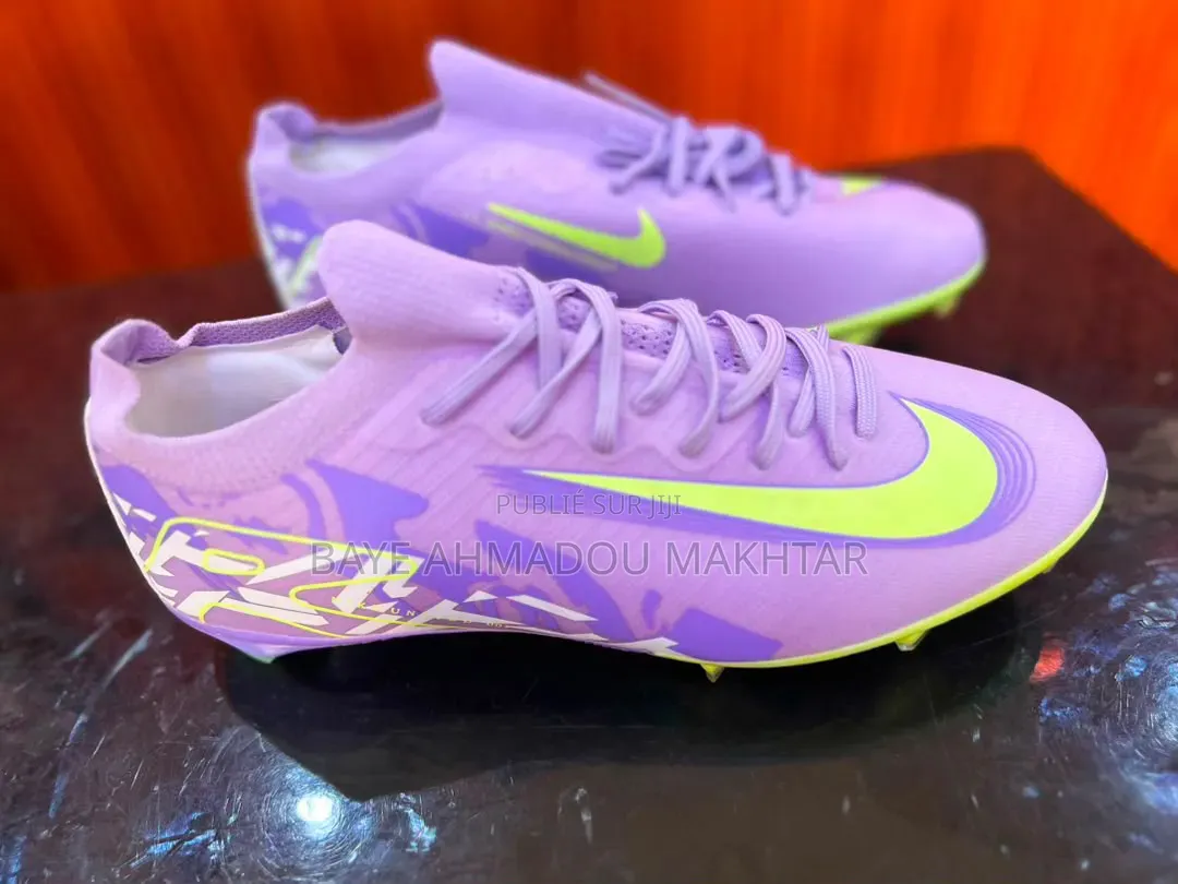 Chaussures De Football Crampons De Qualité