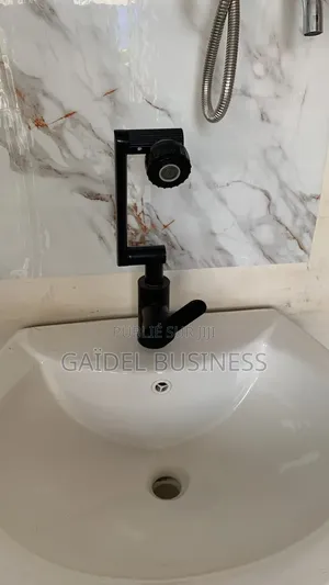 Robinet Articulé 360° Noir Mat