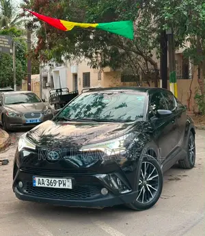 Toyota C-HR 2017 Blanc