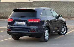 Kia Sorento 4dr SUV 2016 Gris