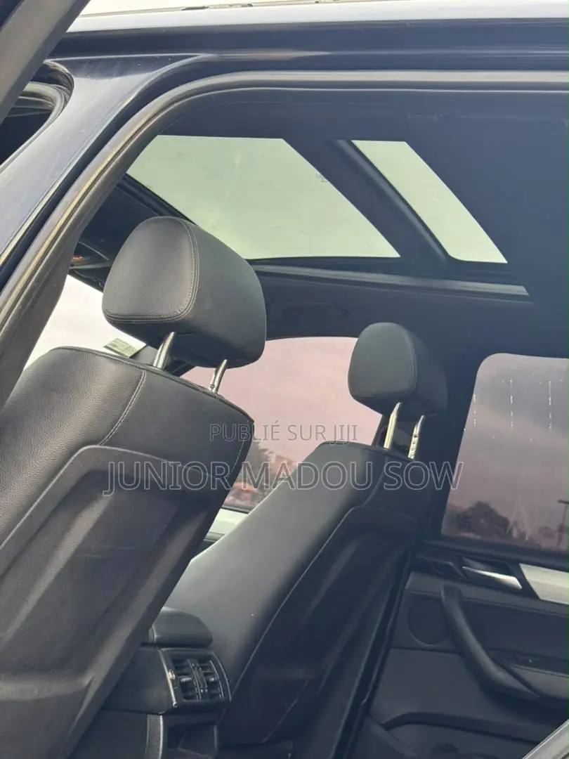BMW X3 xDrive28i 4dr SUV AWD (2.0L 4cyl Turbo 8A) 2014 Noir