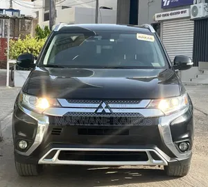 Mitsubishi Outlander 2020 Noir