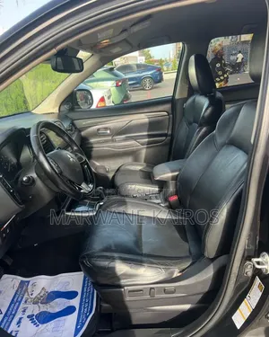 Mitsubishi Outlander 2020 Noir