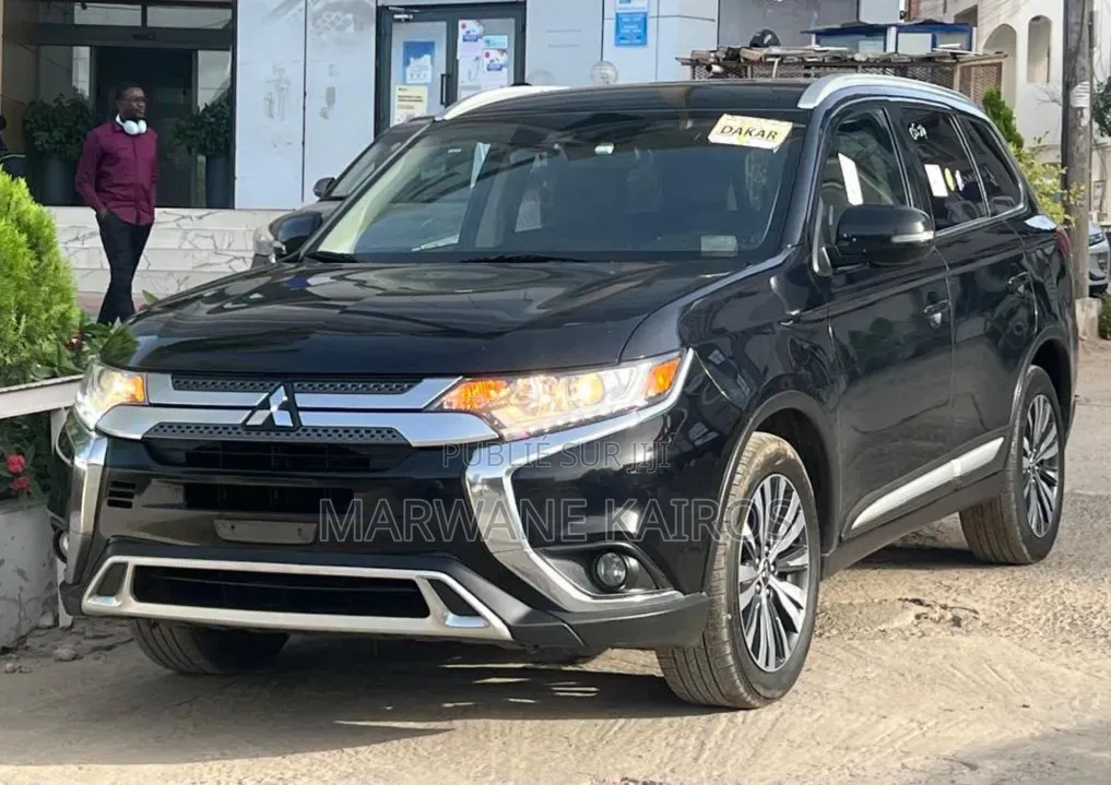 Mitsubishi Outlander 2020 Noir