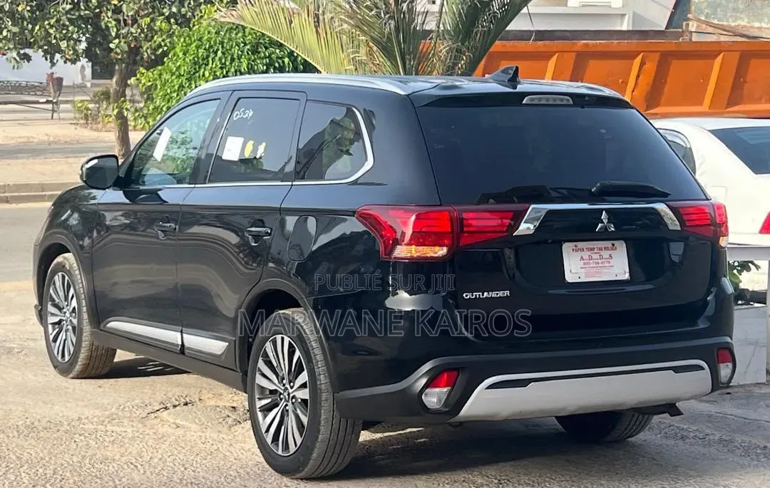 Mitsubishi Outlander 2020 Noir