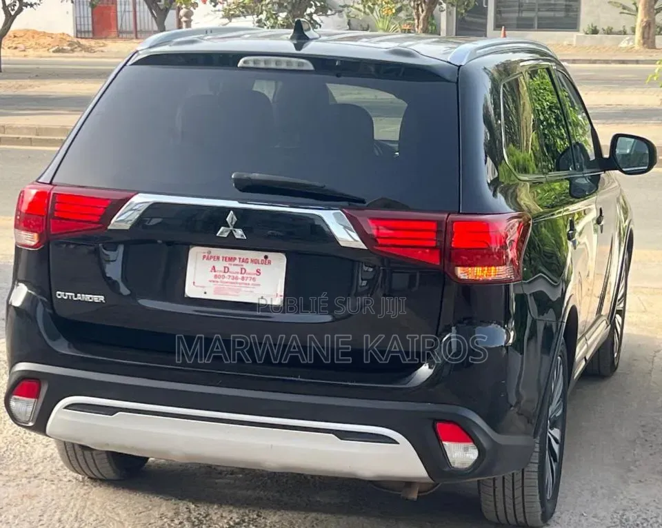 Mitsubishi Outlander 2020 Noir