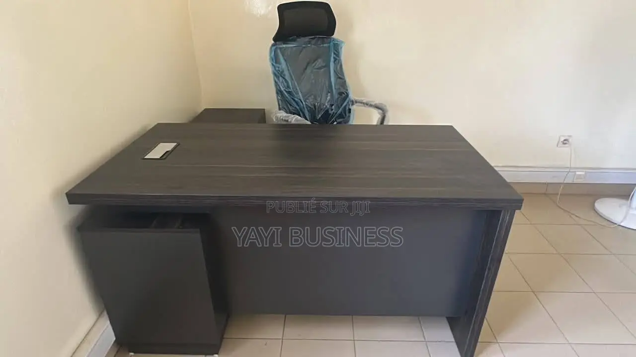 Bureau Haute De Gamme De Qualité Supérieure 1m40