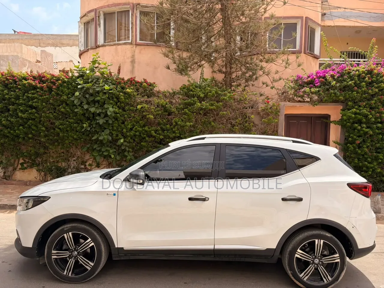 MG ZS 2018 Blanc