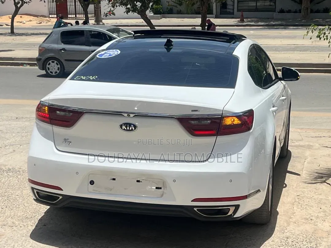 Kia K5 2017 Blanc