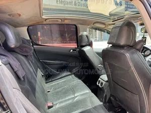 Peugeot 308 2012 Noir Mat