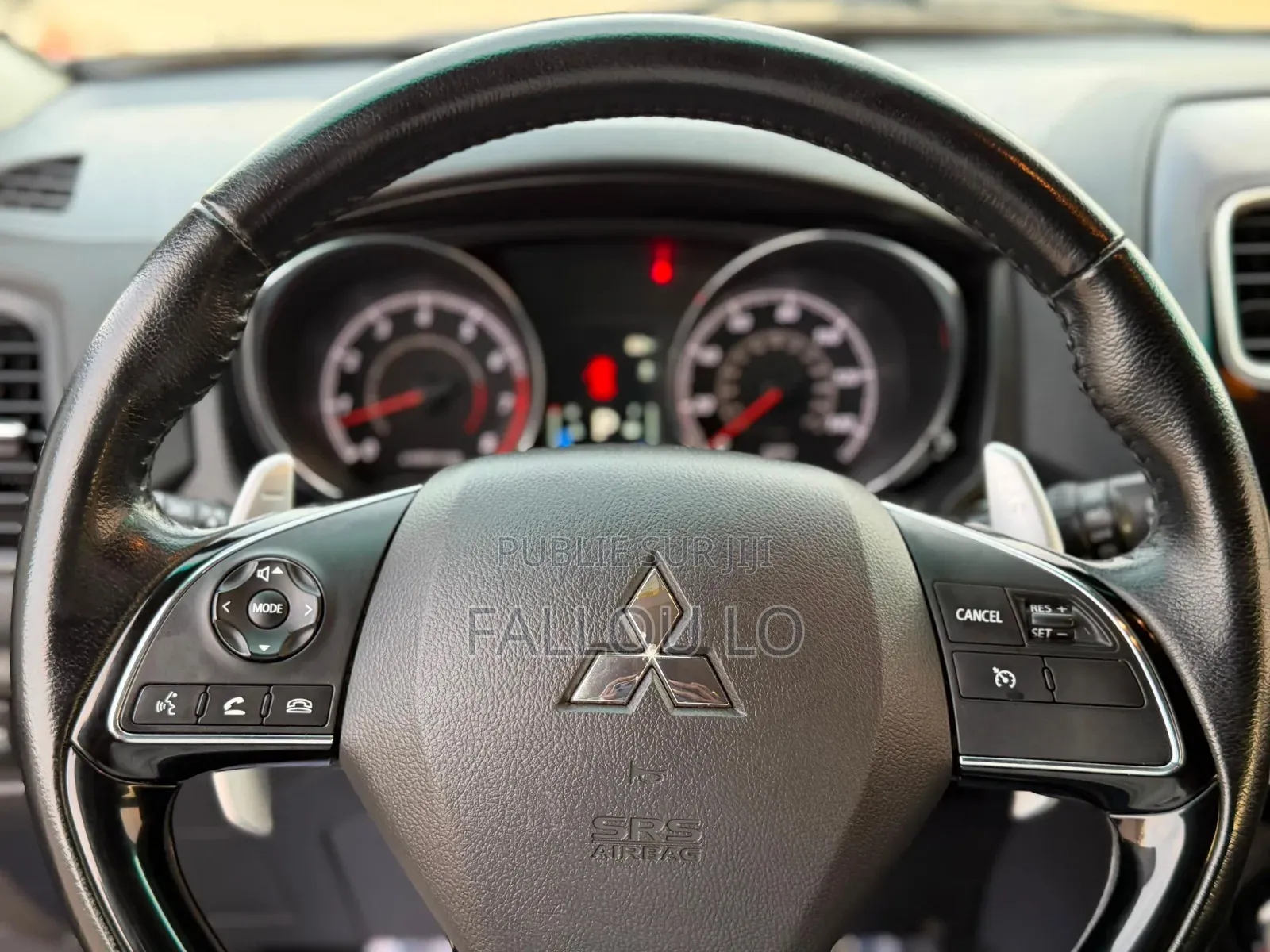 Mitsubishi Outlander 2016 Gris