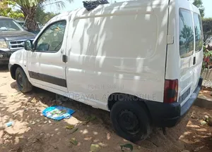 Citroen Berlingo 2011 Blanc