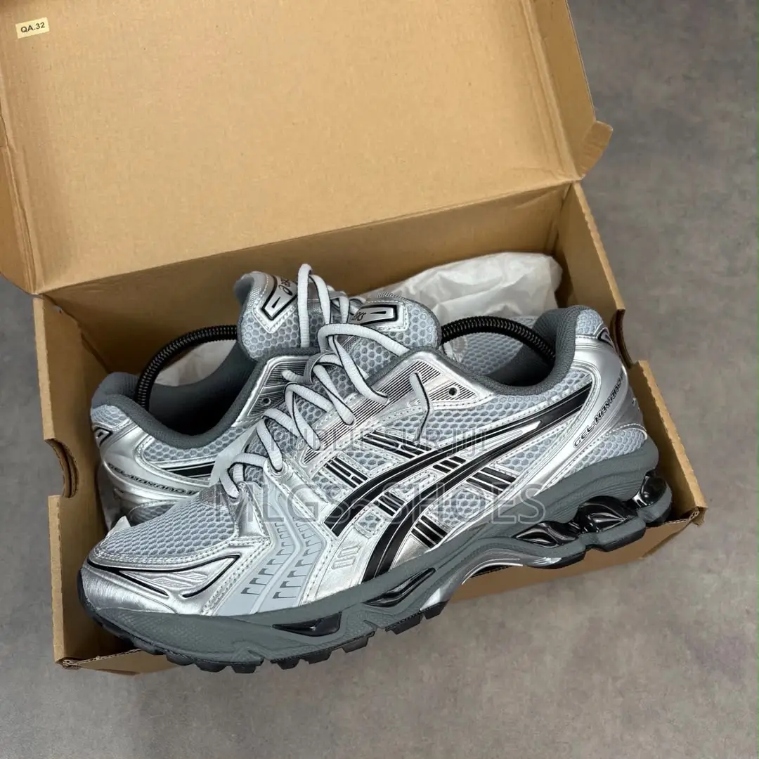 ASICS KAYANO 14 Gris