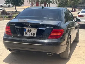 Mercedes-Benz C300 2014 Noir Mat