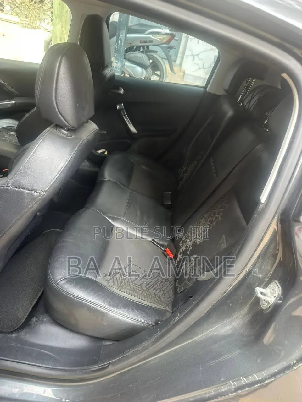 Peugeot 208 2015 Gris