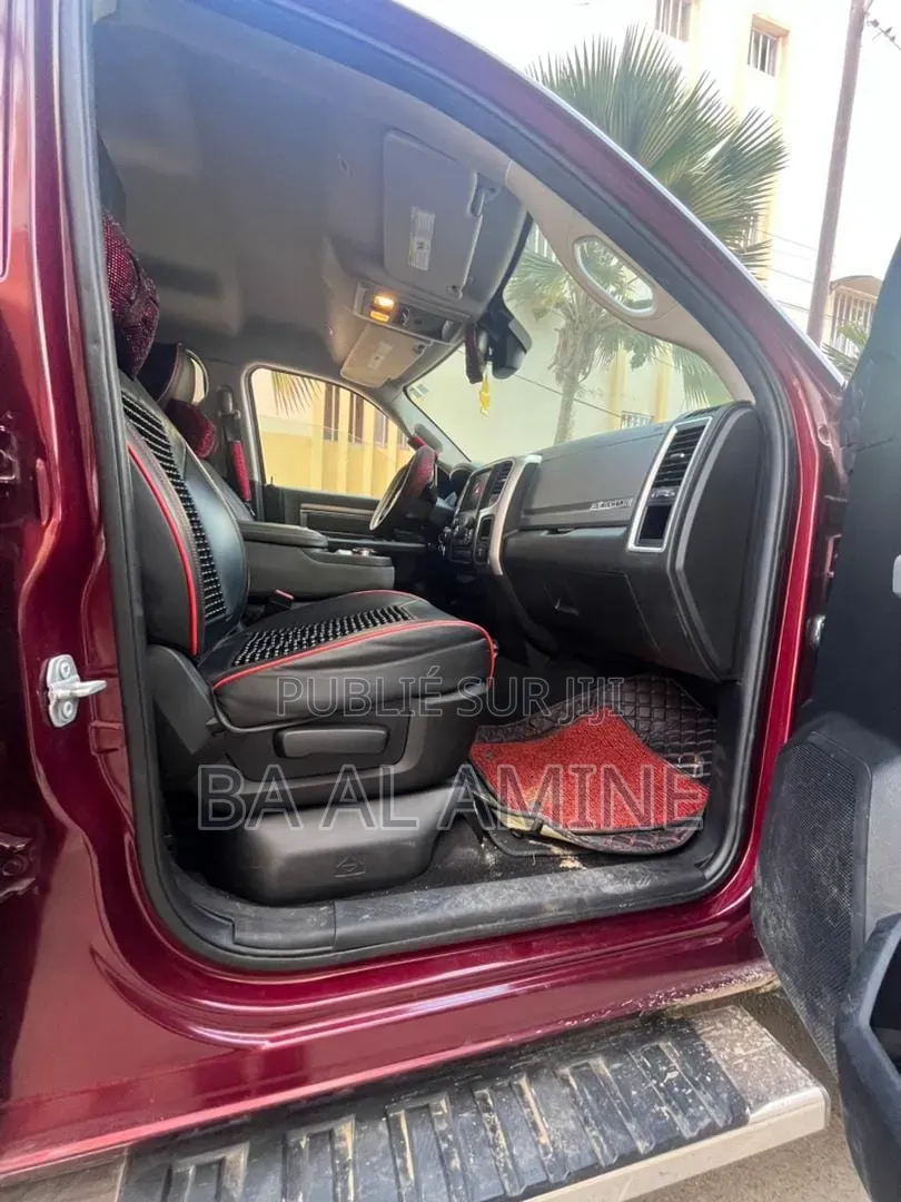 Dodge RAM 2017 Rouge