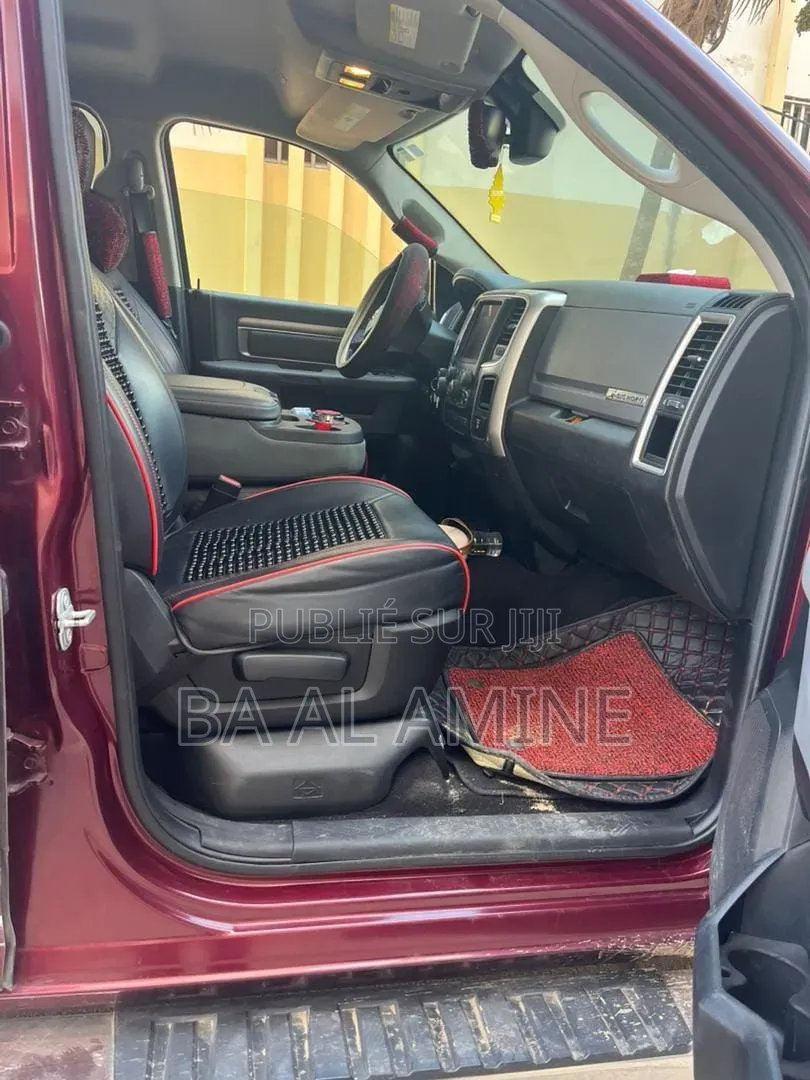 Dodge RAM 2017 Rouge