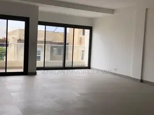 3chbre Appartement dans Fann-Point E-Amitié à Louer