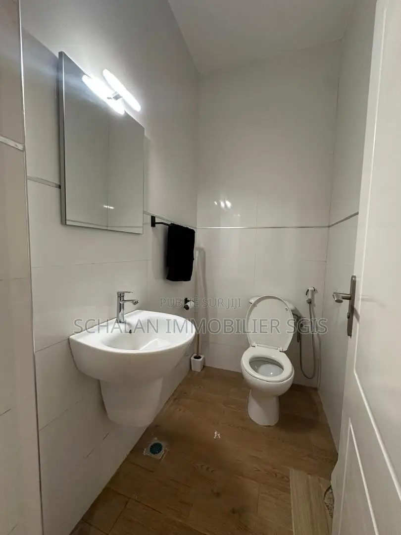 2chbre Appartement dans Mermoz Sacré-Cœur à Louer
