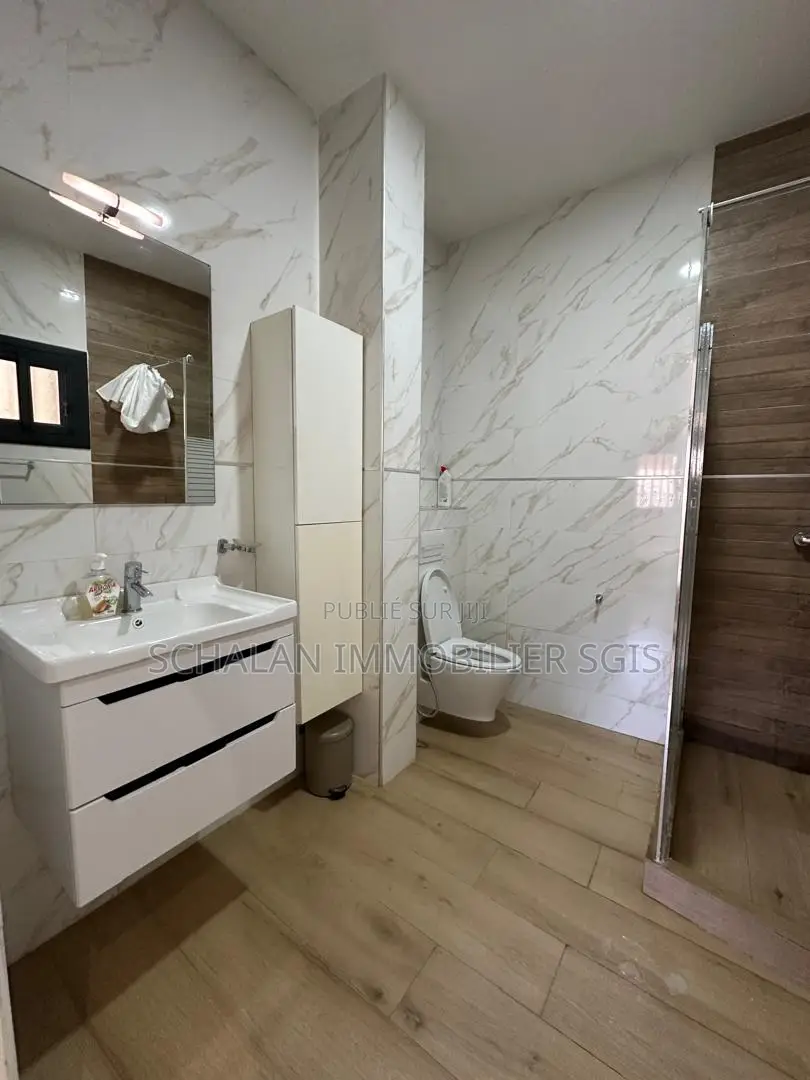 2chbre Appartement dans Mermoz Sacré-Cœur à Louer