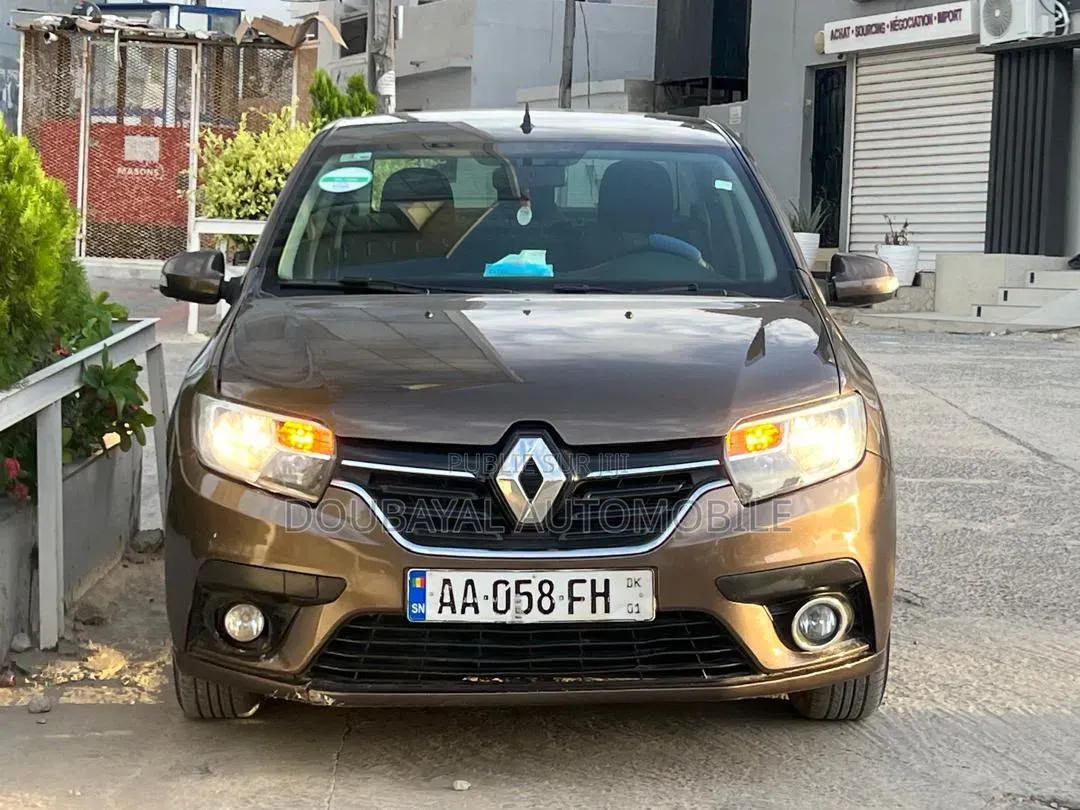 Renault Logan 2022 Marron