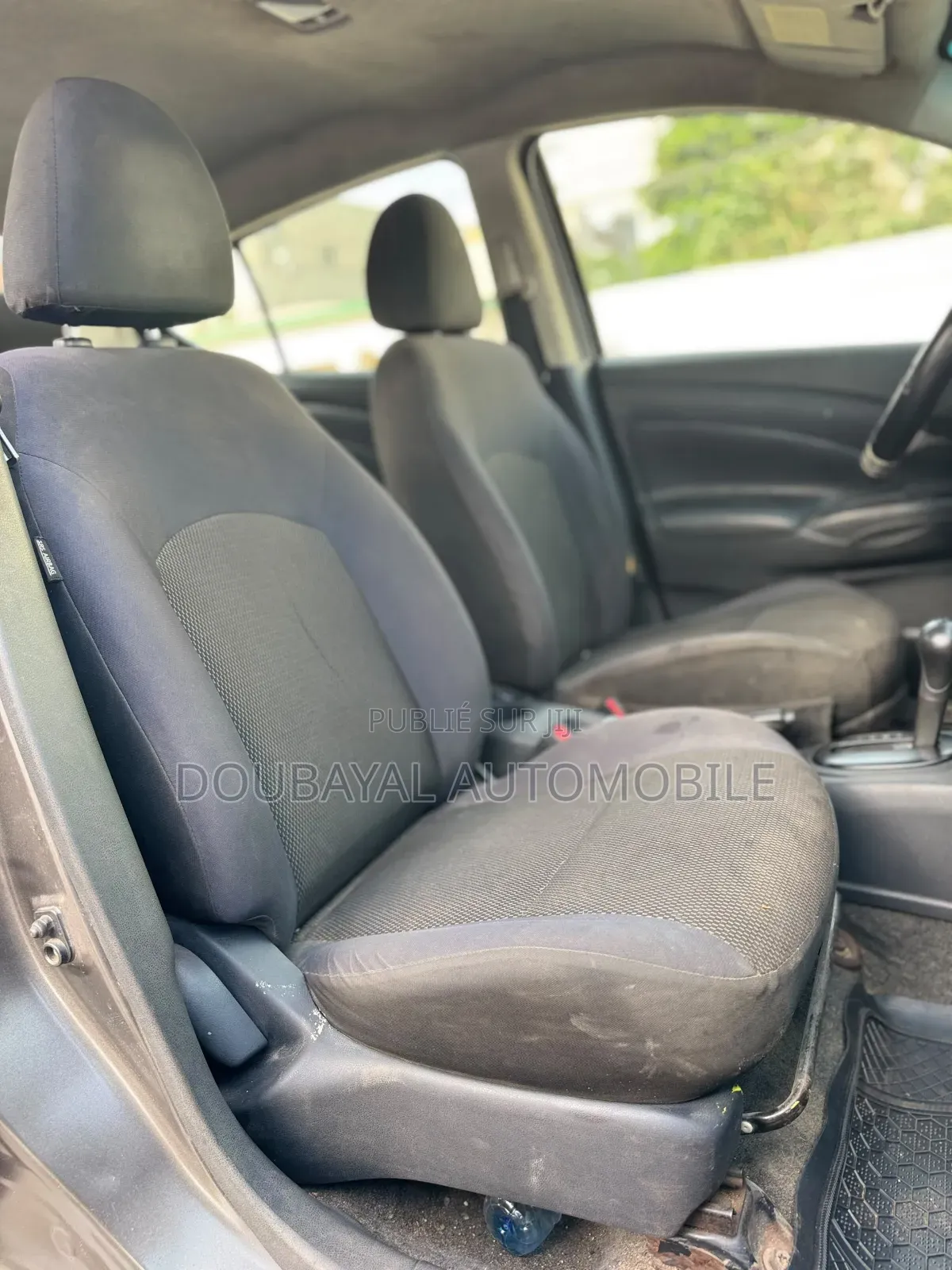 Nissan Versa 2012 Autre