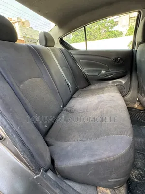 Nissan Versa 2012 Autre