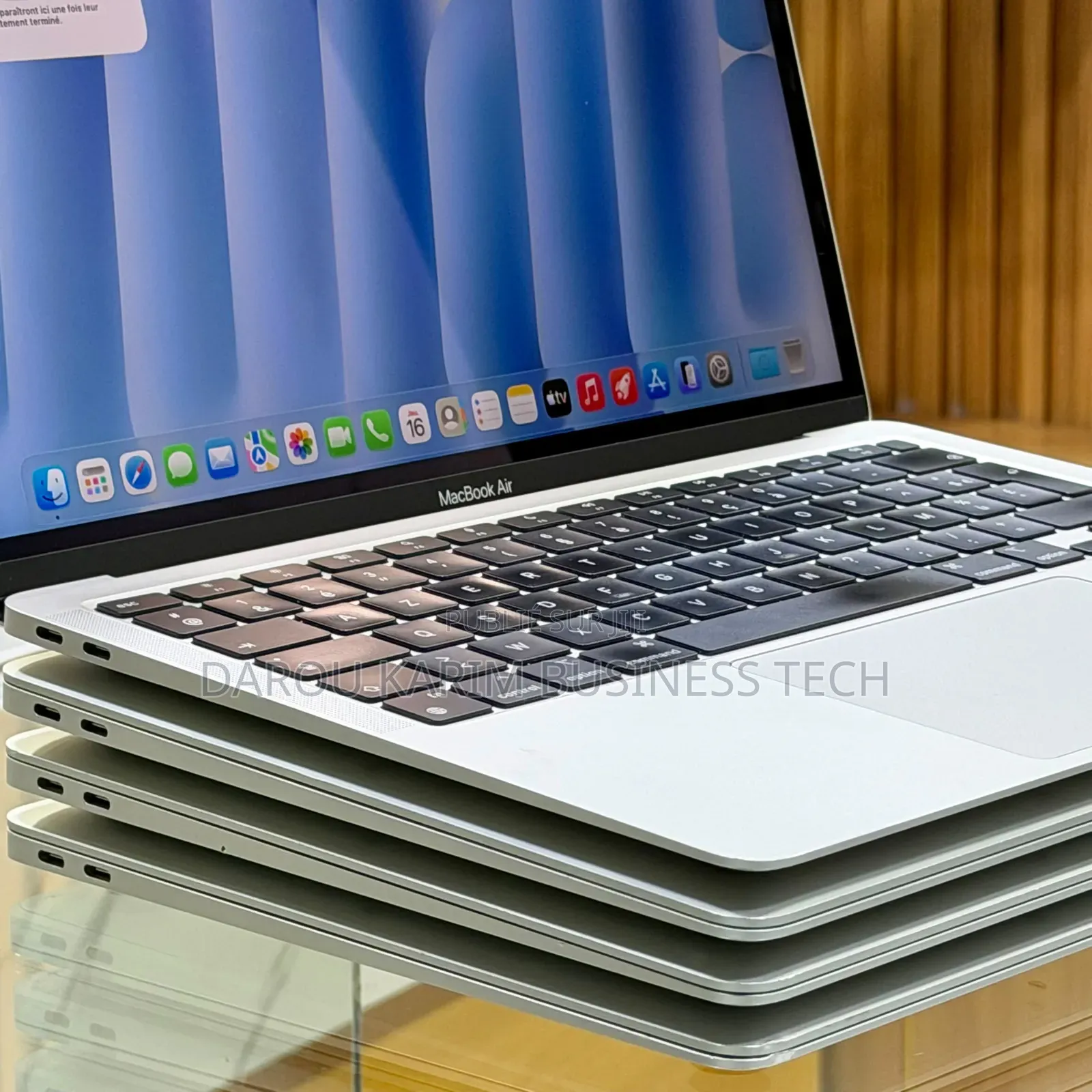 Nouveau Apple MacBook Air 2020 M1 16GB Apple M1 SSD 256GB