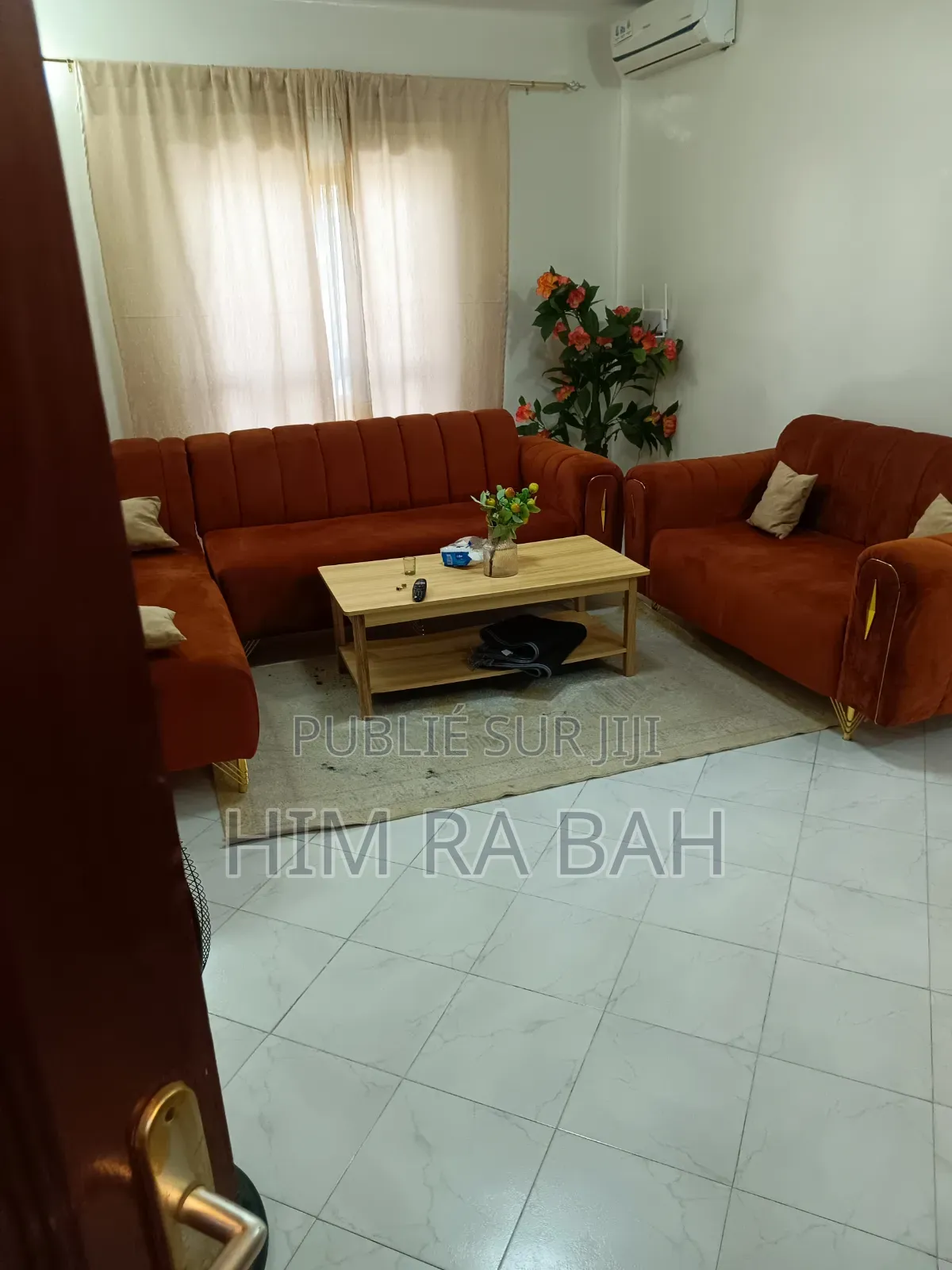 Appartement Et Chambre Meublée Mamelles