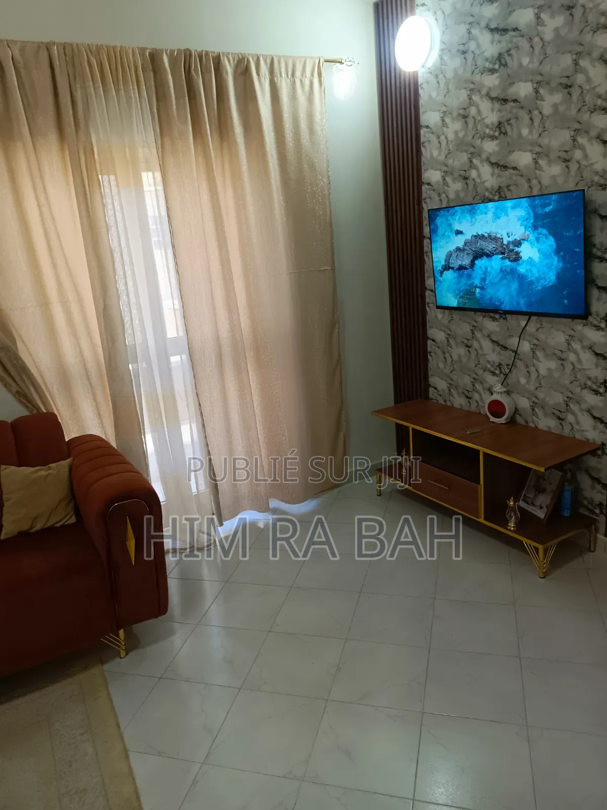 Appartement Et Chambre Meublée Mamelles