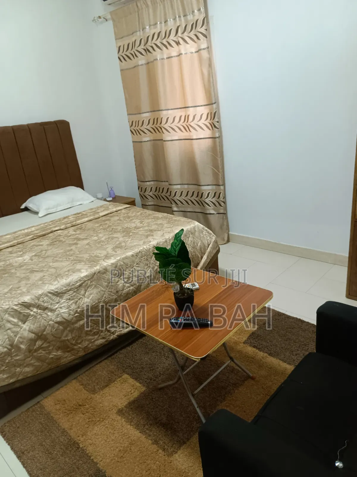 Appartement Et Chambre Meublée Mamelles