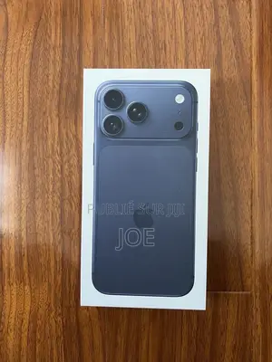 Nouveau Apple iPhone 17 Pro Max 2 TB Bleu