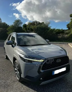 Toyota Corolla Cross Hybrid 2023 Gris
