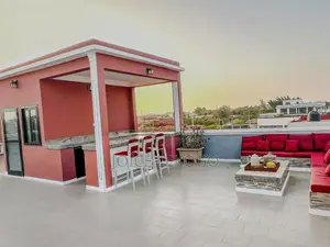 4chbre Villa dans Mermoz Sacré-Cœur à Vendre
